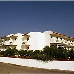 ホテル Corellia Asterias Beach